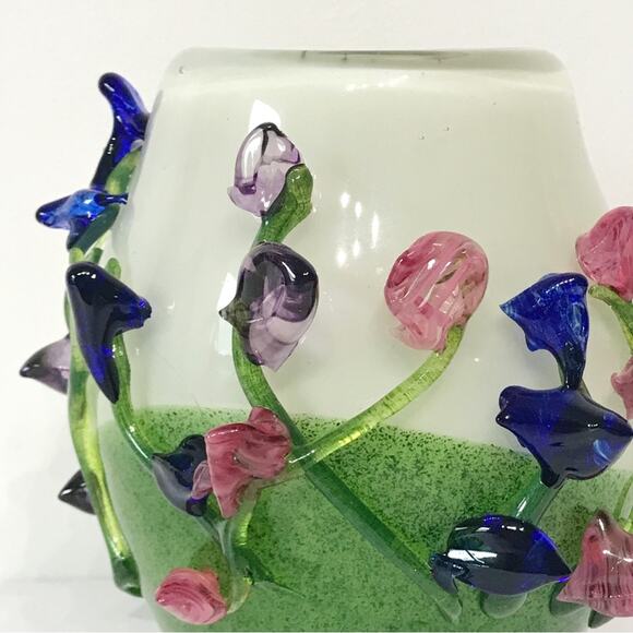 Signed R. James Art Glass Hand Blown Studio Applied Flowers Vines Encased Vase - Picture 3 of 15